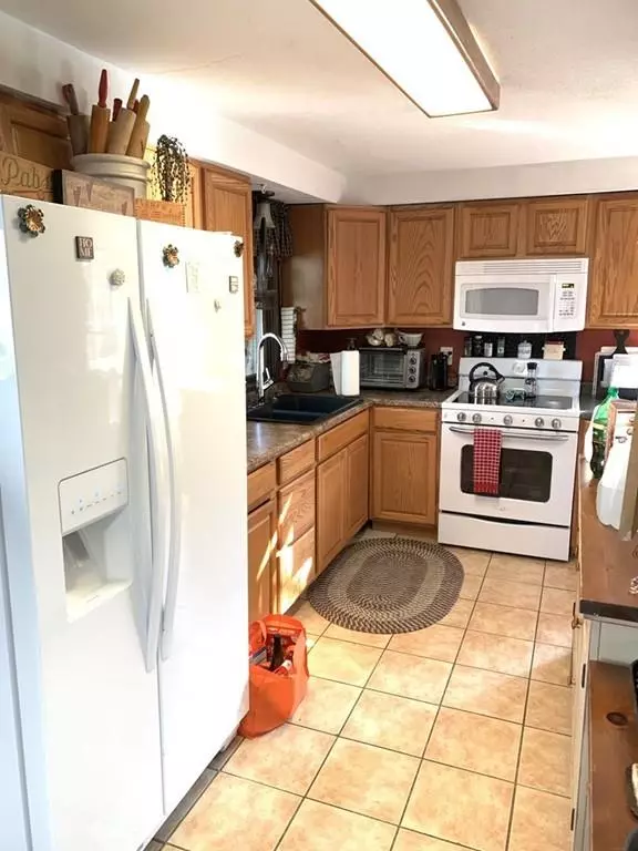 Southbridge, MA 01550,154 Vista Ln