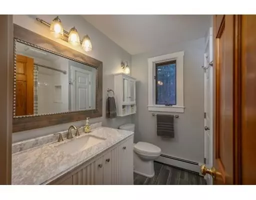 West Boylston, MA 01583,103 Lee St