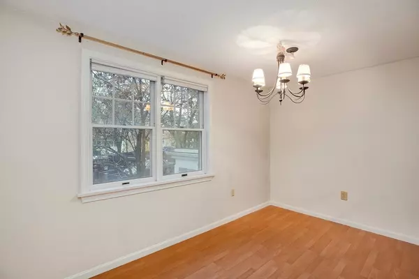 Mansfield, MA 02048,14 Webb Pl #1B