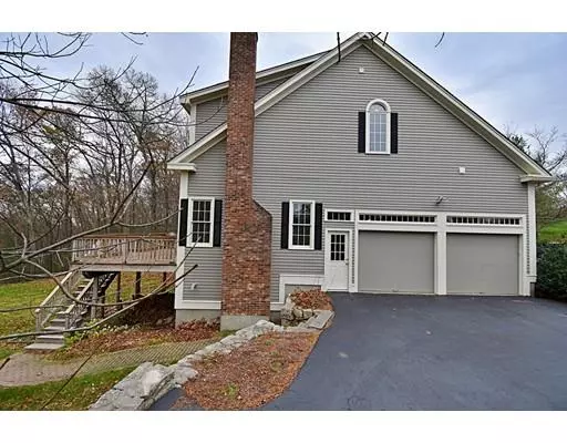 Southborough, MA 01772,7 Whistler Lane