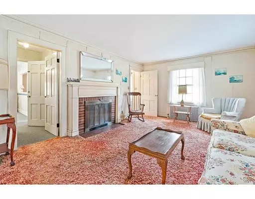 Randolph, MA 02368,16 Abbey Street