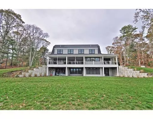 Bourne, MA 02532,201 Scraggy Neck Rd