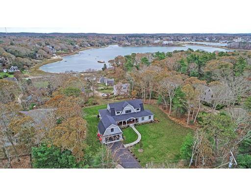 201 Scraggy Neck Rd, Bourne, MA 02532