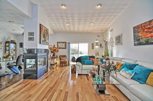 Smithfield, RI 02917,3 Cedar Meadows Dr #3