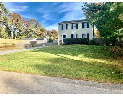 63 Park Ave, Wareham, MA 02538