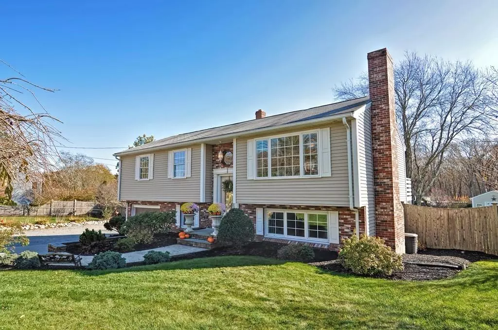 Seekonk, MA 02771,137 Willard