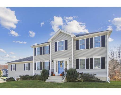 8 Lambs Pond Cir, Charlton, MA 01507