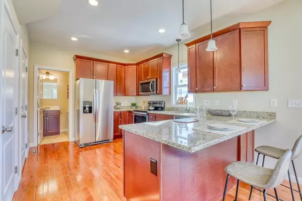 Agawam, MA 01001,1077 Main St