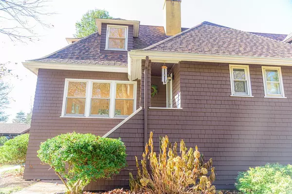 Milton, MA 02186,175 Milton Street #11