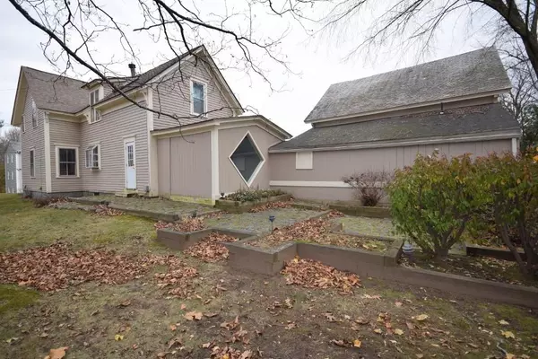 West Boylston, MA 01583,33 Goodale St