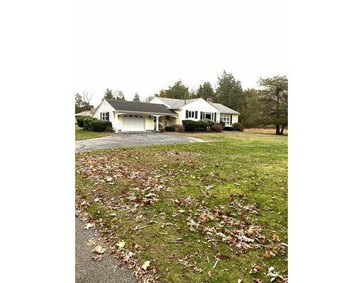 15 Ralsie Road, Rehoboth, MA 02769