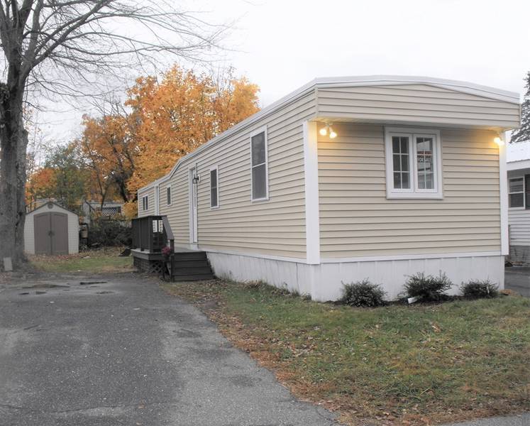 209 New Yorker Ave., Chelmsford, MA 01824