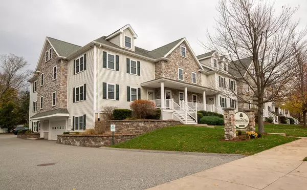 10 Pomeworth #B, Stoneham, MA 02180