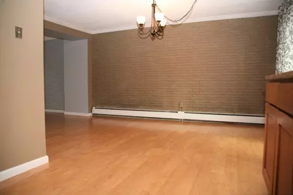 Agawam, MA 01001,66 Sheri Lane #66