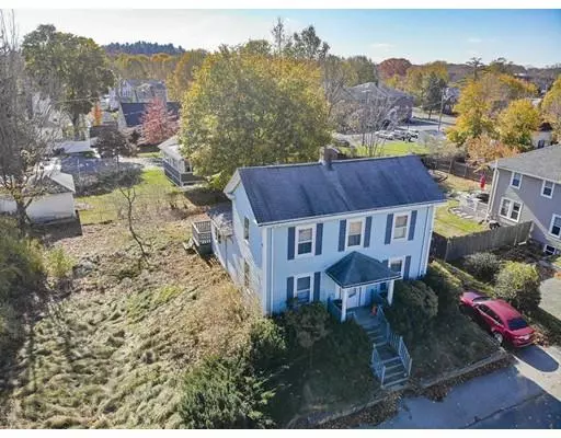 6 Everett St, Stoneham, MA 02180
