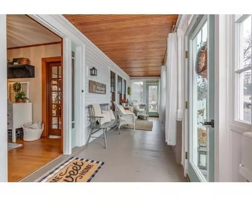 Manchester, NH 03102,91 Glenwood