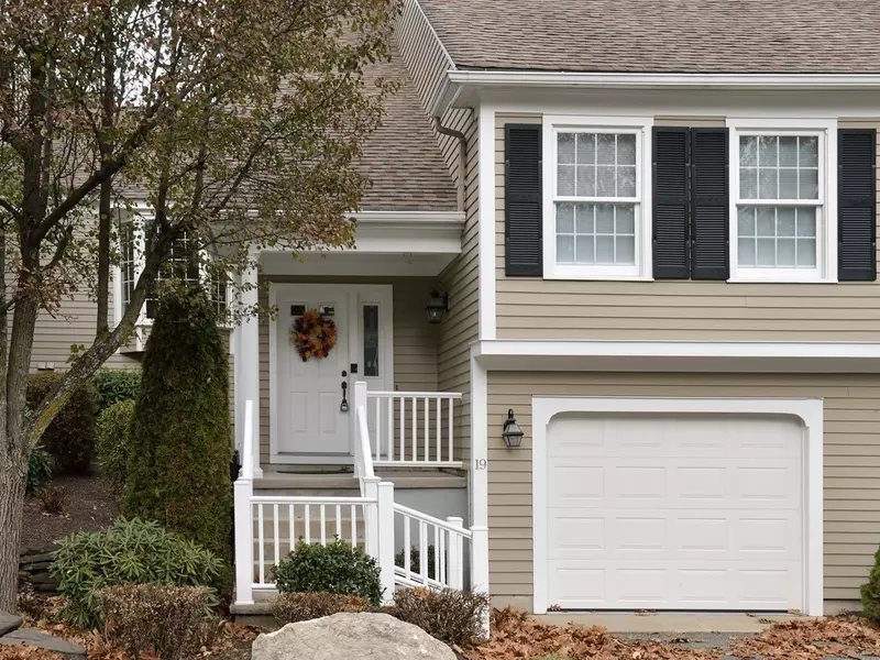 19 Shady Brook #19, West Springfield, MA 01089