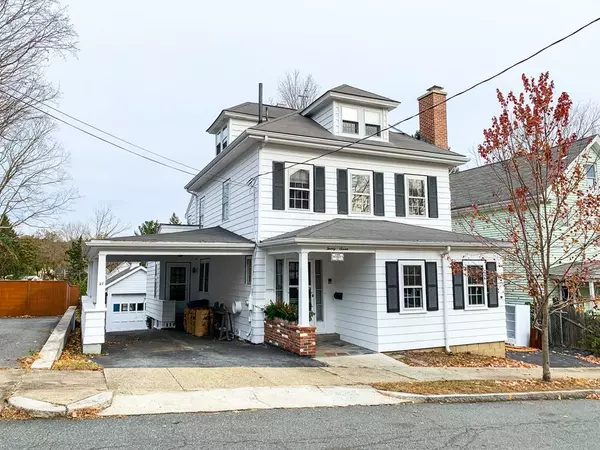 27 Byron St, Wakefield, MA 01880