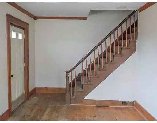 Southbridge, MA 01550,48 Sayles St