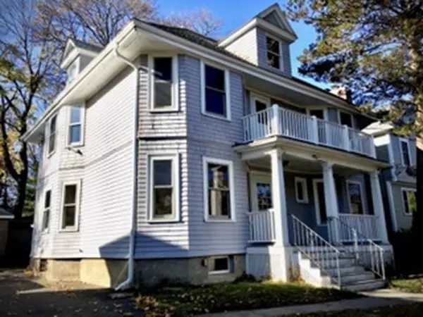 34-36 Pine St, Belmont, MA 02478