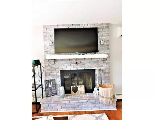 Somerset, MA 02726,82 Tiffany Dr