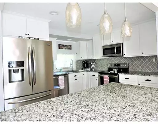 Somerset, MA 02726,82 Tiffany Dr