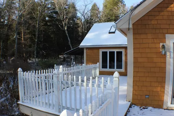 Mount Washington, MA 01258,176 East St