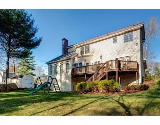 Sturbridge, MA 01518,128 Paradise Lane