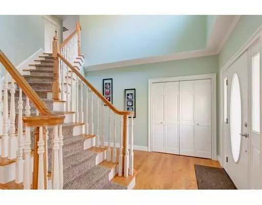 Sturbridge, MA 01518,128 Paradise Lane