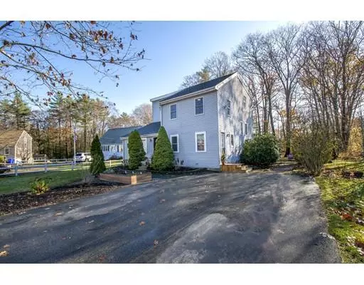 Rockland, MA 02370,32 Eleanor Ln