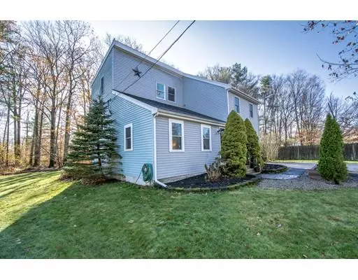 Rockland, MA 02370,32 Eleanor Ln