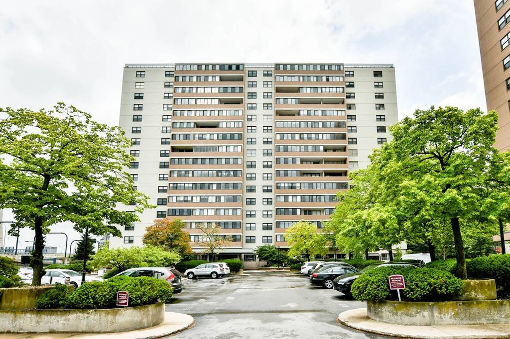 Boston, MA 02114,6-8 Whittier Place, Ps 229