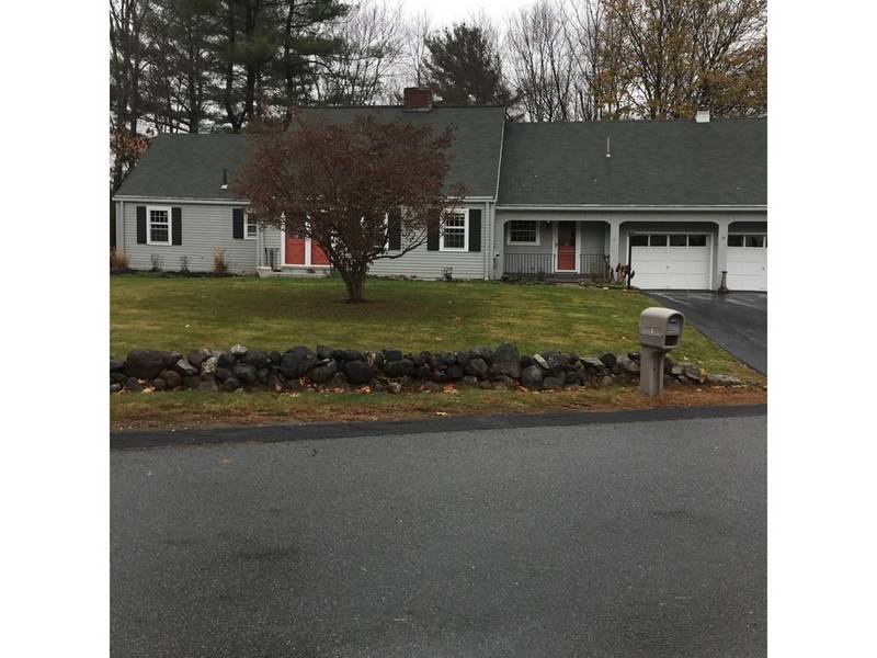 2 Brentwood Rd, Tewksbury, MA 01876