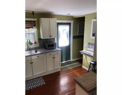 Sturbridge, MA 01566,83 New Boston Rd