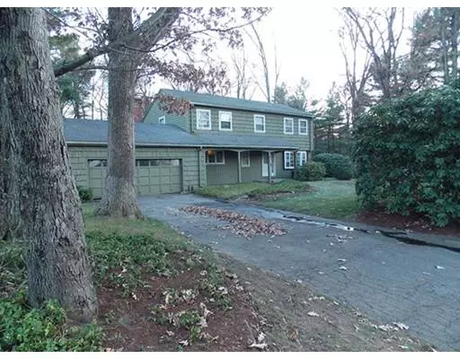 75 Birchwood Dr, Holden, MA 01520