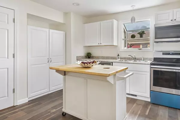 North Attleboro, MA 02760,138 Chestnut Street
