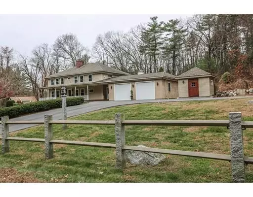 325 Ballville Rd, Bolton, MA 01740