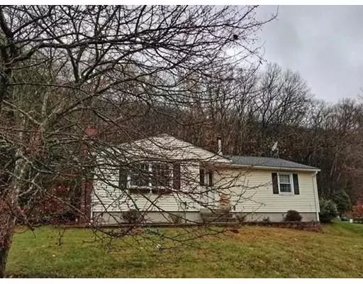 Auburn, MA 01501,18 Coachman Lane