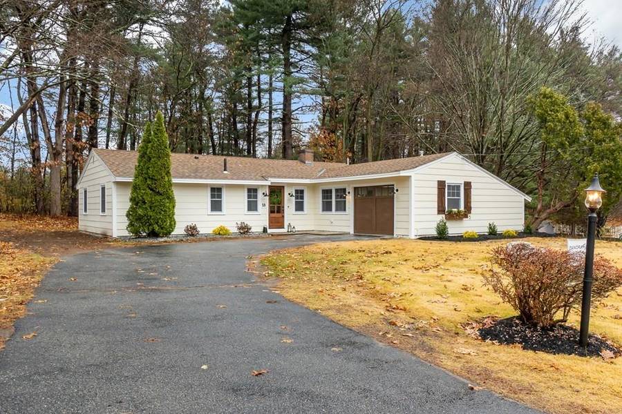 18 Parlee Road, Chelmsford, MA 01824