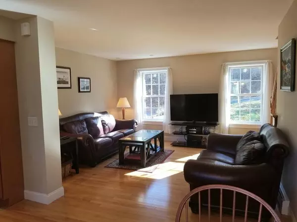Bourne, MA 02532,2 Easting