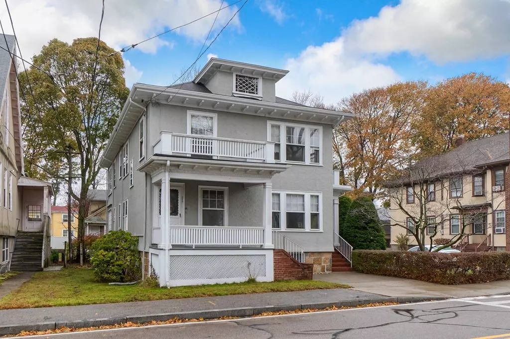 Milton, MA 02186,581-583 Eliot St