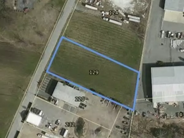 Seekonk, MA 02771,0 Hollister Rd