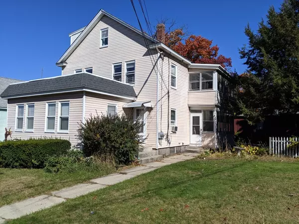 93 Mount Hope St, Lowell, MA 01854