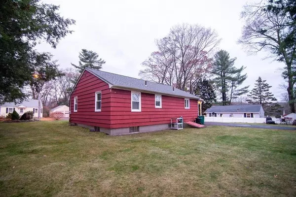Attleboro, MA 02703,7 Slade Ave