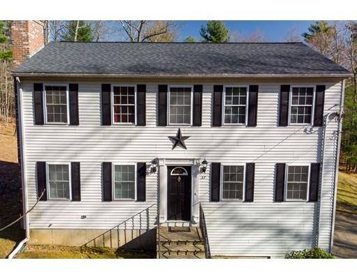 37 Kimball Hill Rd, Holland, MA 01521