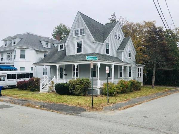 43 Prospect St, Taunton, MA 02780