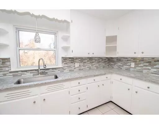 East Longmeadow, MA 01028,62 Gerrard Ave