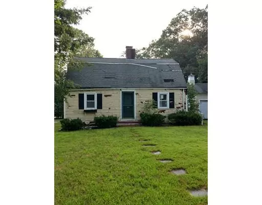 111 Burgess Ave, Westwood, MA 02090