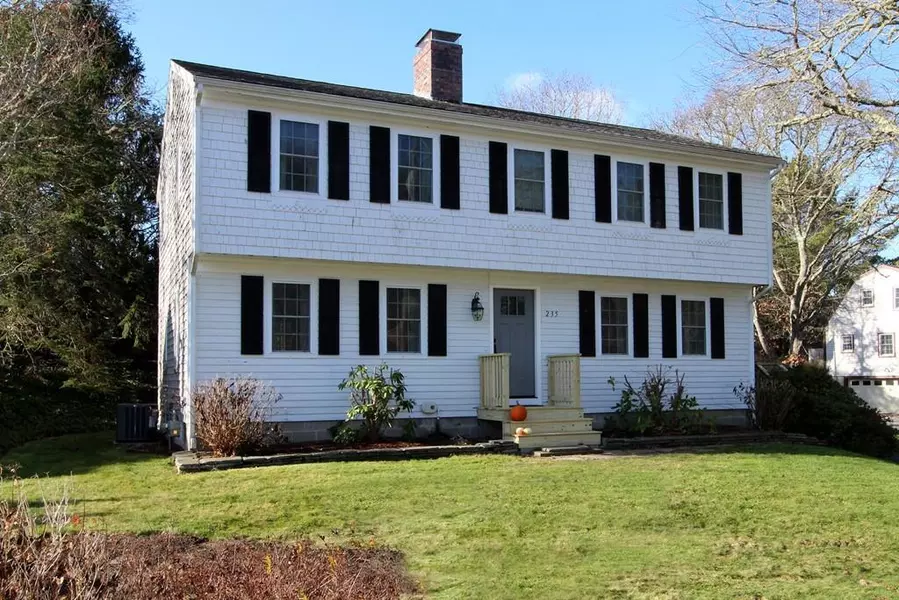 235 Chatham Rd, Harwich, MA 02645