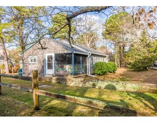 2 Ocean Rd, Sandwich, MA 02537